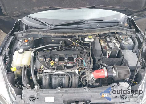 2010 Mazda Mazda3 S Sport из США, поврежденный, VIN JM1BL1S64A1240090